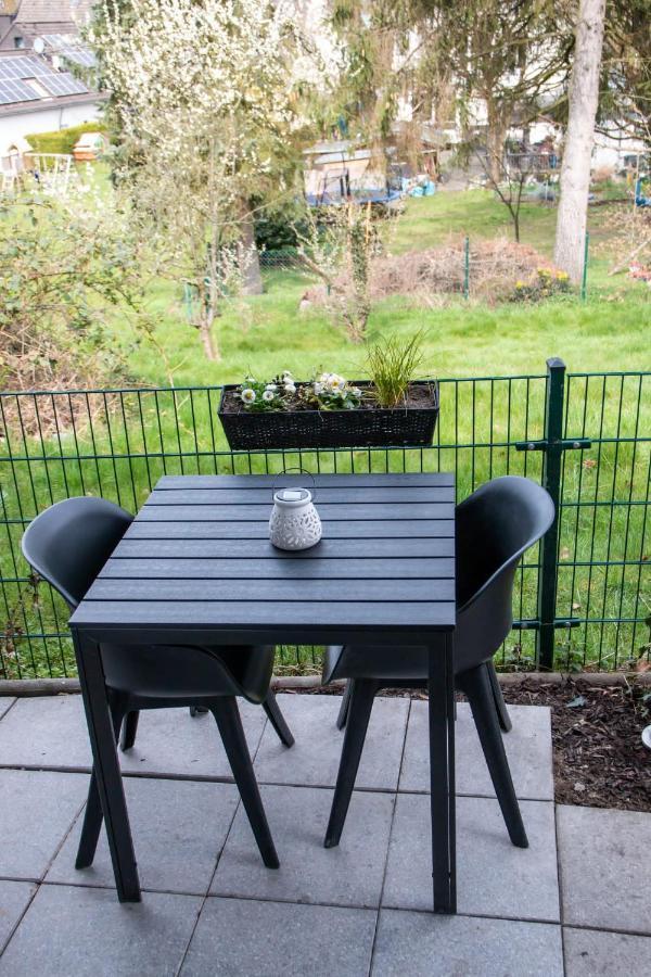 Studio 20For2 Naehe Koeln Bergisch Gladbach Exteriör bild
