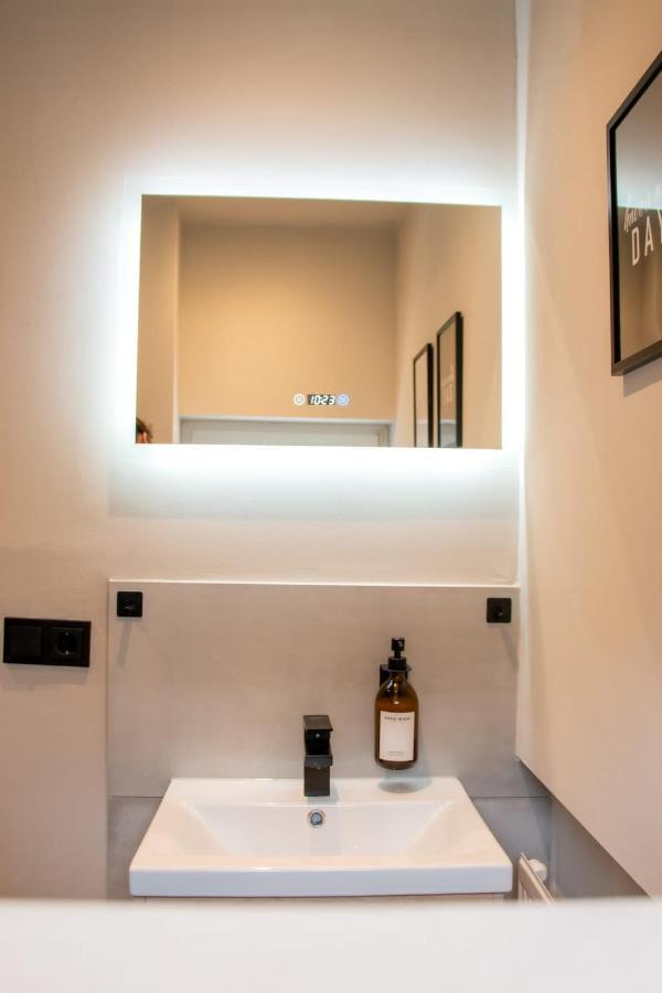 Studio 20For2 Naehe Koeln Bergisch Gladbach Exteriör bild