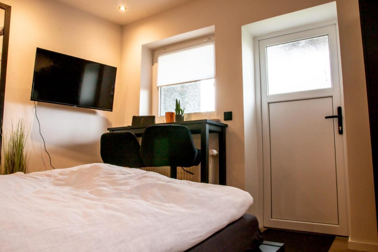 Studio 20For2 Naehe Koeln Bergisch Gladbach Exteriör bild